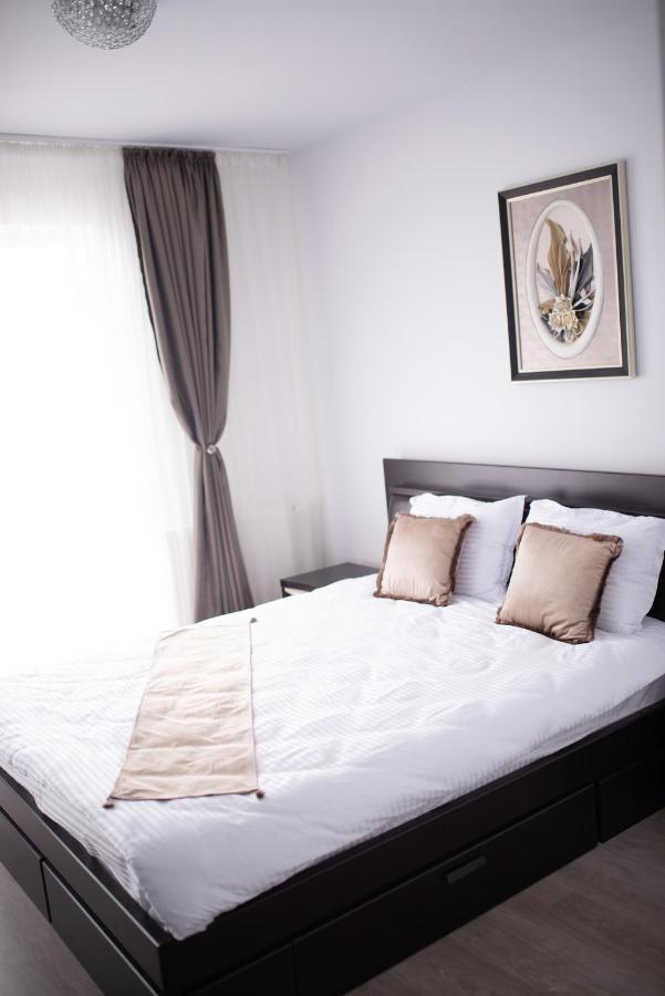 Apartament Denissia Oradea Eksteriør billede
