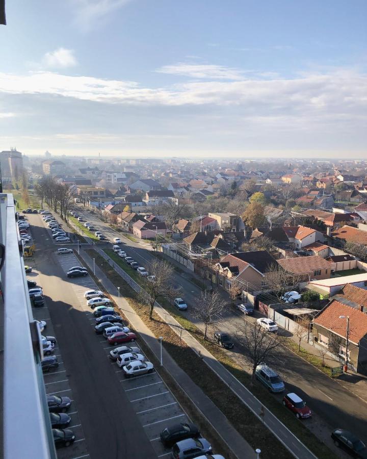Apartament Denissia Oradea Eksteriør billede